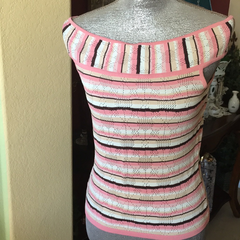 BEATIFULL TOP